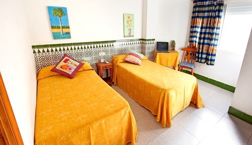 Habitación con 2 camas individuales, 2 camas individuales