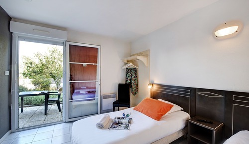 Habitación con 2 camas individuales