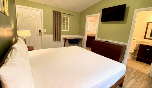 Habitación estándar, 1 cama de matrimonio grande, cocina básica