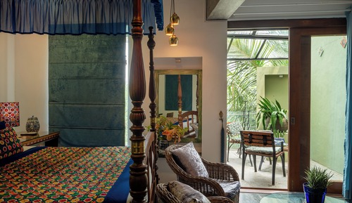 Habitación superior, 1 cama de matrimonio grande, vistas al jardín