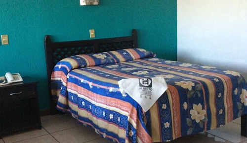 Habitación básica, 1 habitación