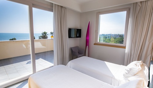 Suite exclusiva, 2 habitaciones, 2 baños, vistas al mar