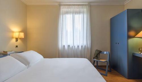 Habitación clásica con 1 cama doble o 2 individuales