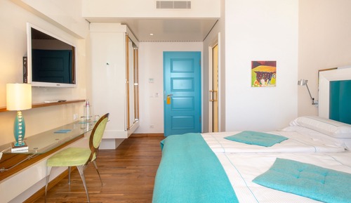 Habitación estándar con 1 cama doble o 2 individuales