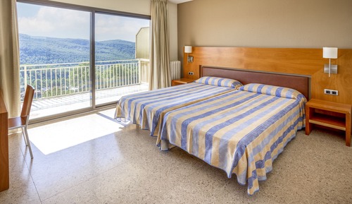 Habitación cuádruple, balcón, vistas al valle