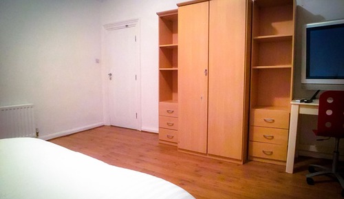 Habitación doble, baño compartido (XLRoom)