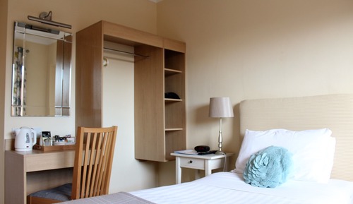 Habitación individual, baño privado