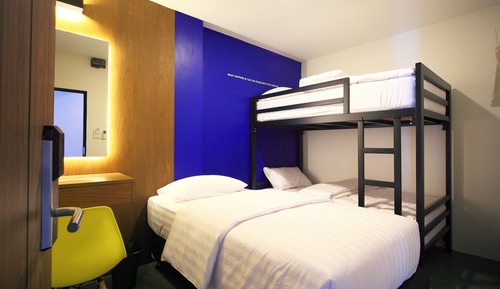 Triple Room with Shared Bathroom