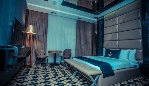 Estudio estándar, 1 cama de matrimonio grande, fumadores, vistas al jardín