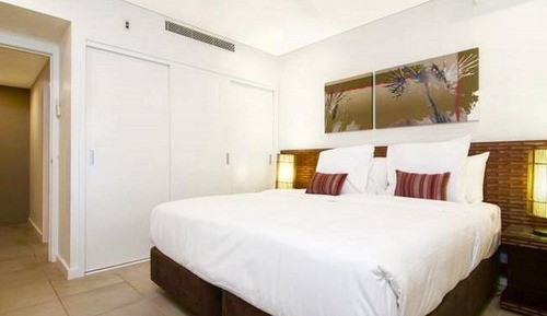 Ático Deluxe, 2 habitaciones, terraza, vistas a la piscina
