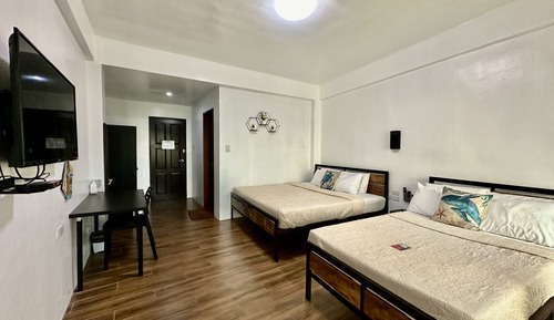 Habitación superior, vistas a la piscina