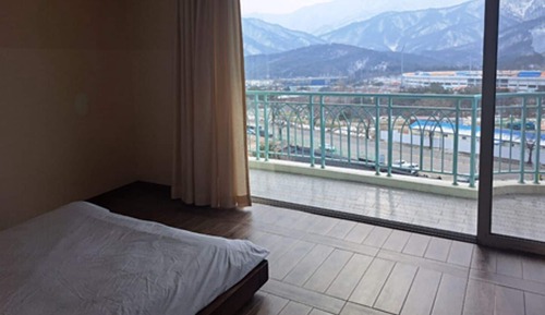 Deluxe Room (26PY / Bed or Ondol randomly assigned)