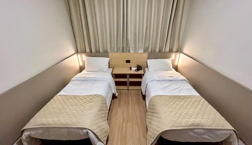 Habitación estándar con 2 camas individuales