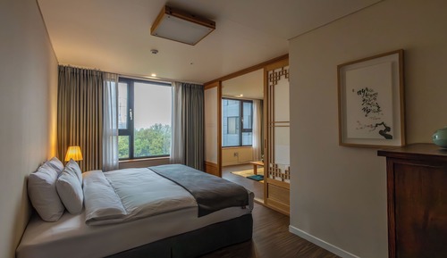 Deluxe Double Ondol Room, City View (Base 2 guests, Extra person fee KRW 30,000)