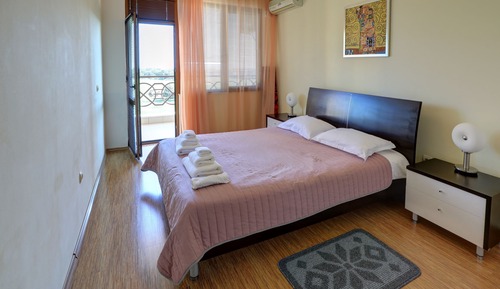 Apartamento clásico, 1 habitación, balcón, vistas al campo de golf