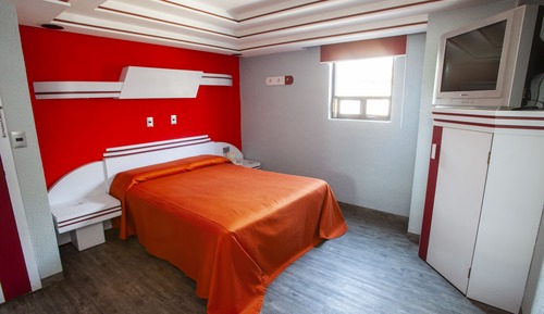 Habitación básica doble, 1 cama de matrimonio