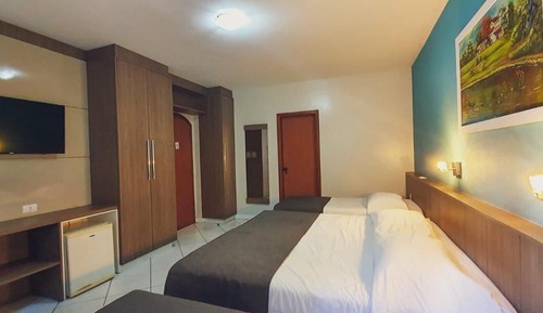 Habitación cuádruple estándar
