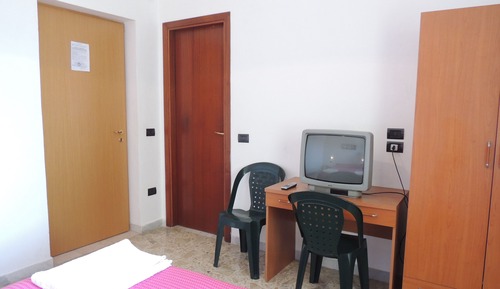 Habitación con 1 cama doble o 2 individuales, vistas al mar (7)