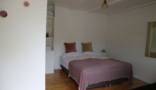 Habitación triple, baño privado