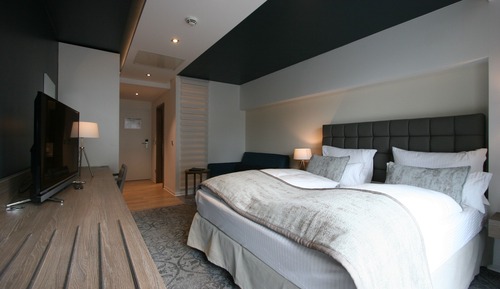 Habitación estándar doble (Doppelzimmer mit Balkon)