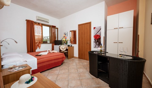 Habitación con 1 cama doble o 2 individuales