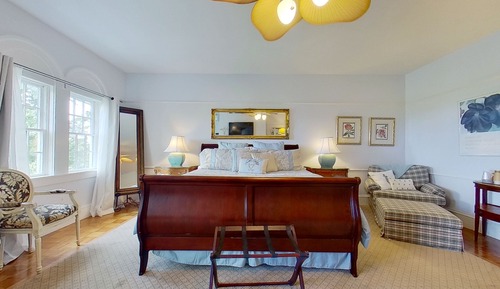 Habitación de luna de miel, 1 cama de matrimonio grande con sofá cama, bañera de hidromasaje