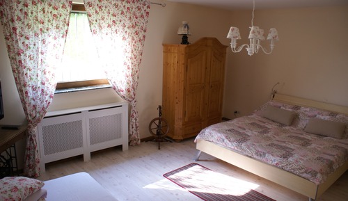 Apartamento romántico, 1 habitación, en la zona del jardín (including 45 Euro cleaning fee)