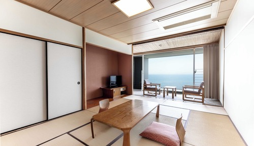 Habitación tradicional, baño compartido, vistas al mar (Japanese Style Room, For 5 People)