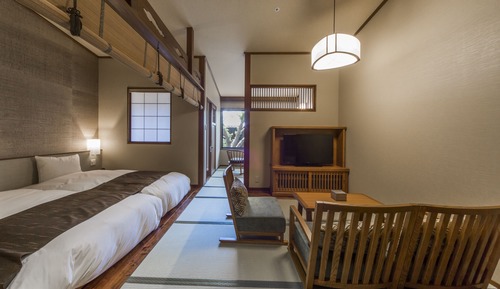 Habitación (Japanese Western Style, For 3 Pax)