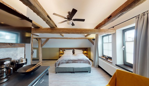 Suite estudio económica, 1 cama de matrimonio grande, microondas