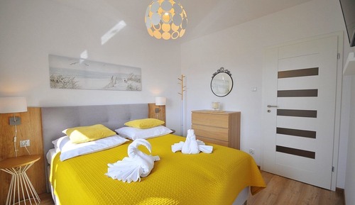 Apartamento Deluxe, 1 habitación, acceso a la piscina, vistas al patio (B305)