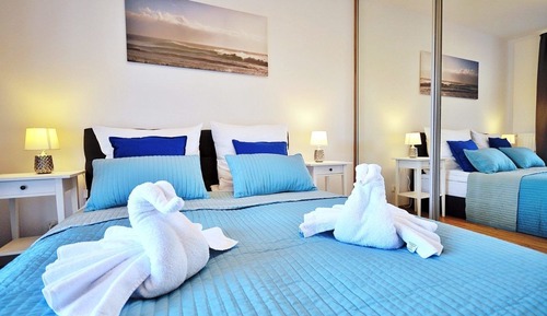 Apartamento Deluxe, 1 habitación, acceso a la piscina, vistas al parque (B401)