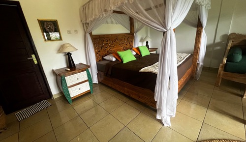 Habitación Deluxe, 1 cama de matrimonio grande, vistas a la montaña, en la zona del jardín