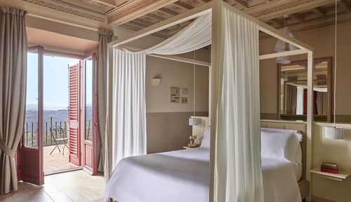 Suite (Borgo Caterina Suite)