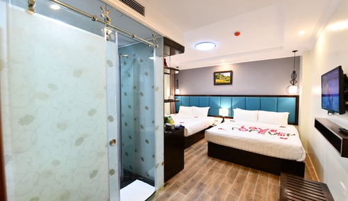Suite familiar