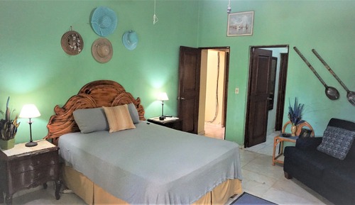 Villa romántica, 2 habitaciones, fumadores, vistas a la piscina