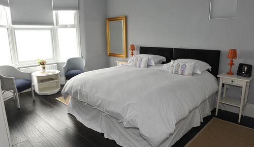 Habitación con 1 cama doble o 2 individuales