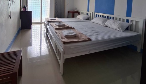 Habitación triple básica