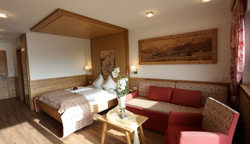 Habitación superior con 1 cama doble o 2 individuales, 1 cama de matrimonio