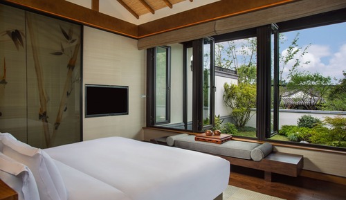 Villa, 1 cama de matrimonio grande, vistas al jardín