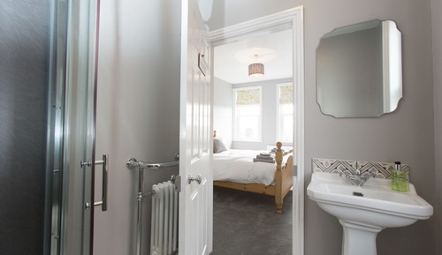 Habitación doble, baño privado