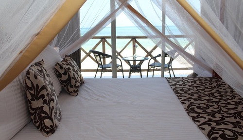 Habitación Deluxe con 2 camas individuales, balcón, vistas al mar