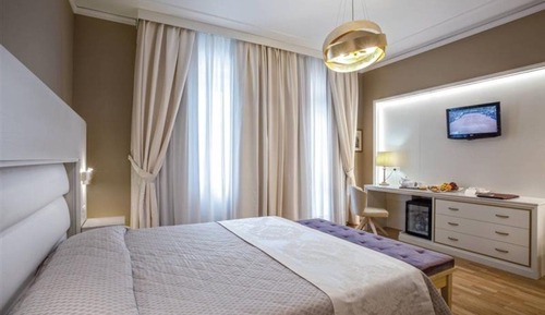 Habitación superior con 1 cama doble o 2 individuales