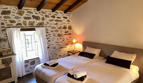 Habitación Premium con 1 cama doble o 2 individuales