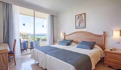 Apartamento, 1 habitación, balcón, vistas parciales al mar (2 adults + 1 child)
