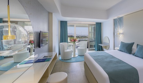 Suite junior, bañera de hidromasaje