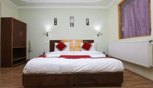 Habitación Deluxe con 1 cama doble o 2 individuales