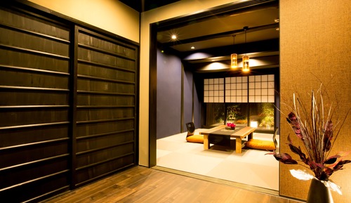 Casa (Private Vacation Home, For 1-8 Guests)