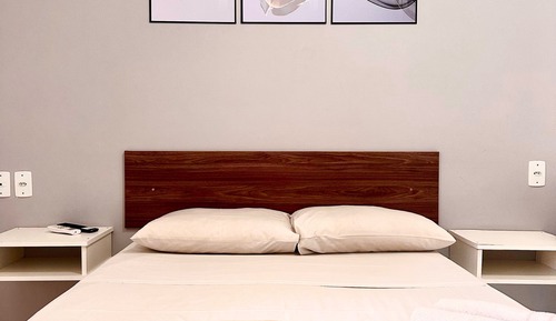 Habitación con 2 camas individuales