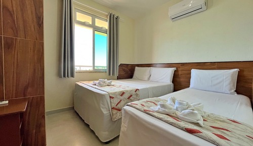 Apartamento Deluxe, 4 habitaciones, cocina, vistas al mar